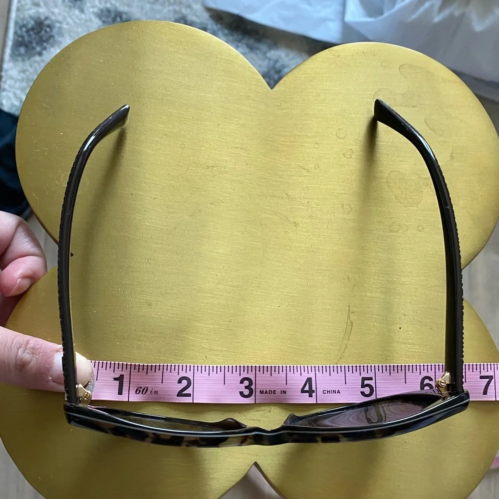 Chloe Black Sunglasses - Picture 7 of 12